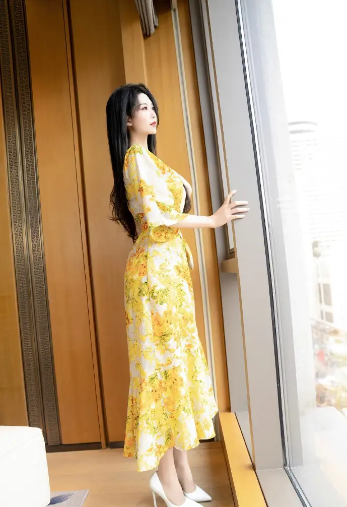 极品公子下载实体书与手游联动海报